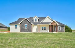 4351 Whitetail Drive, Guthrie, OK 73044