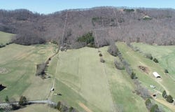 1094 Parkey Hollow Rd, Sneedville, TN 37869