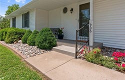 906 Plattsburg Street, Lathrop, MO 64465