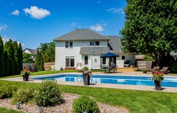 2507 135th Street, Urbandale, IA 50323