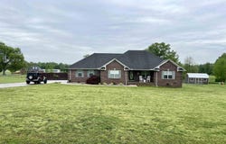 21 Eastridge Road, Fayetteville, TN 37334