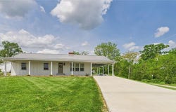 7739 McComis Drive, Catlettsburg, KY 41129