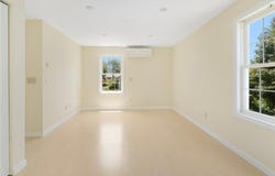 208 W View Road, Middletown, RI 02842