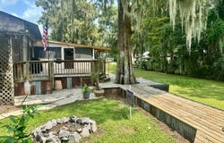 121 Oaklake St., Pierre Part, LA 70339