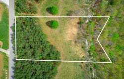 River Bluffs Drive, Jasper, TN 37347