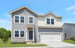 822 Meadow Lake Drive, Elyria, OH 44035