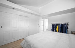 8533 W Grantosa Dr, Milwaukee, WI 53225