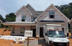 1751 Green Meadows Lane, Lenoir City, TN 37771