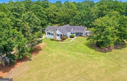 1219 Pebblebrook, Woodbury, GA 30293