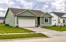 513 Walnut Drive, Huxley, IA 50124