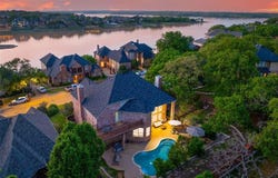 29 Remington Drive W, Highland Village, TX 75077