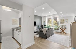 196 Crown Street, New Haven, CT 06511