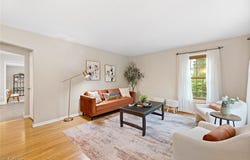 5239 Edenhurst Road, Lyndhurst, OH 44124