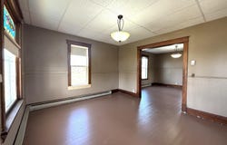 316 S Broadway Ave, Miller, SD 57362