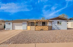 5422 E DES MOINES Street, Mesa, AZ 85205