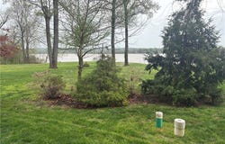 5820 Upper River Road, Jeffersonville, IN 47130