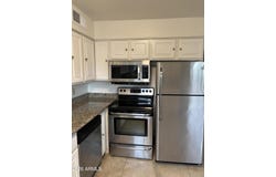 4111 E CAMELBACK Road, Phoenix, AZ 85018