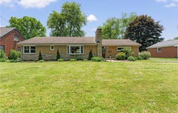 218 Bonnett Street SW, North Canton, OH 44720