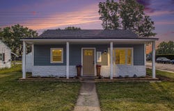 200 Johnson Street, Elkhart, IN 46516-4328
