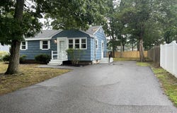 74 Fearing Street, Buzzards Bay, MA 02532