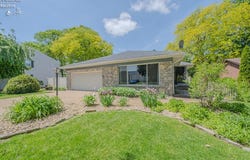 3415 Stonyridge, Sandusky, OH 44870