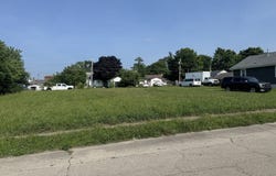 2220 Lincoln Street, Anderson, IN 46016