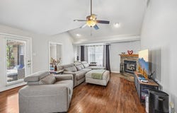 408 Milla Lane, Euless, TX 76039