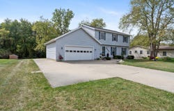 6276 Burning Tree Street, Jackson, MI 49201