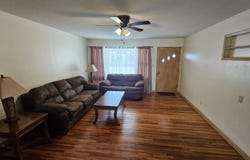 212 E Forest Ave, South Hutchinson, KS 67505