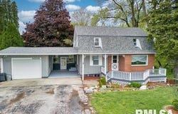 14509 N CENTERVILLE Road, Edelstein, IL 61526