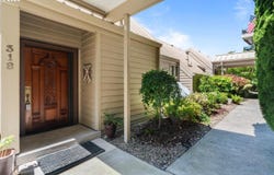 318 SE SPOKANE ST, Portland, OR 97202