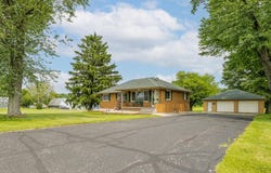 10001 Date Road, Baroda, MI 49101