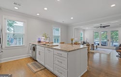 1201 Marina Cove, Greensboro, GA 30642