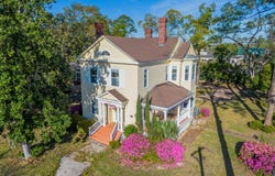 204 N Gaskin, Douglas, GA 31533