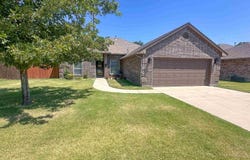 2210 Red Cedar, Woodward, OK 73801
