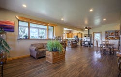 600b Camino del Medio, Taos, NM 87571