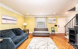 826 6th Street NW, Hickory, NC 28601