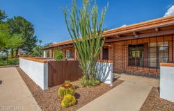 235 S Paseo Quinta, Green Valley, AZ 85614