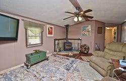 213 Blossom Lane, Blakeslee, PA 18610