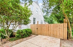 2009 Old Shell Road, Mobile, AL 36607