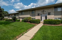 1336-1338 S 14th Street, St. Charles, IL 60174