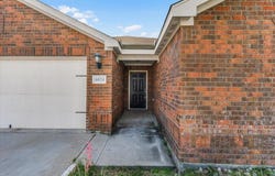 6024 Amber Cliff Lane, Fort Worth, TX 76179