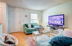 162 E UNIVERSITY DRIVE, AUBURN, AL 36832