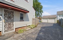 3753 Berkeley Road, Cleveland Heights, OH 44118