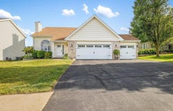 5933 Darton, LOVES PARK, IL 61111