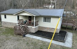 9 Graves Rd, Miracle, KY 40856