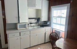 404 Nelson Street, Yoakum, TX 77995