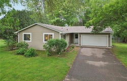 1172 Ravenswood Street, Shoreview, MN 55126