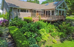 24 High Street, Hallowell, ME 04347