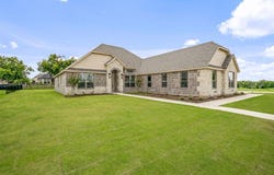 3701 Tremont Lane, Granbury, TX 76049